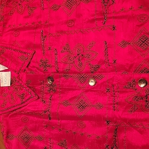 𝅺VTG BLEU BAYOU Red Silk Embroidered Beaded Holiday Shacket - Picture 8 of 10